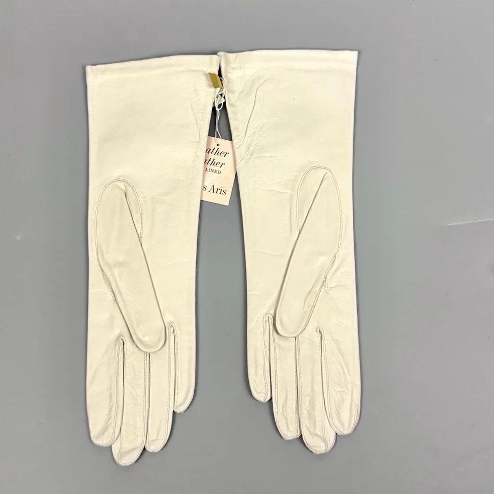 NWT Miss Aris White Ivory Leather Gloves Silk Lining Vintage size 7,5